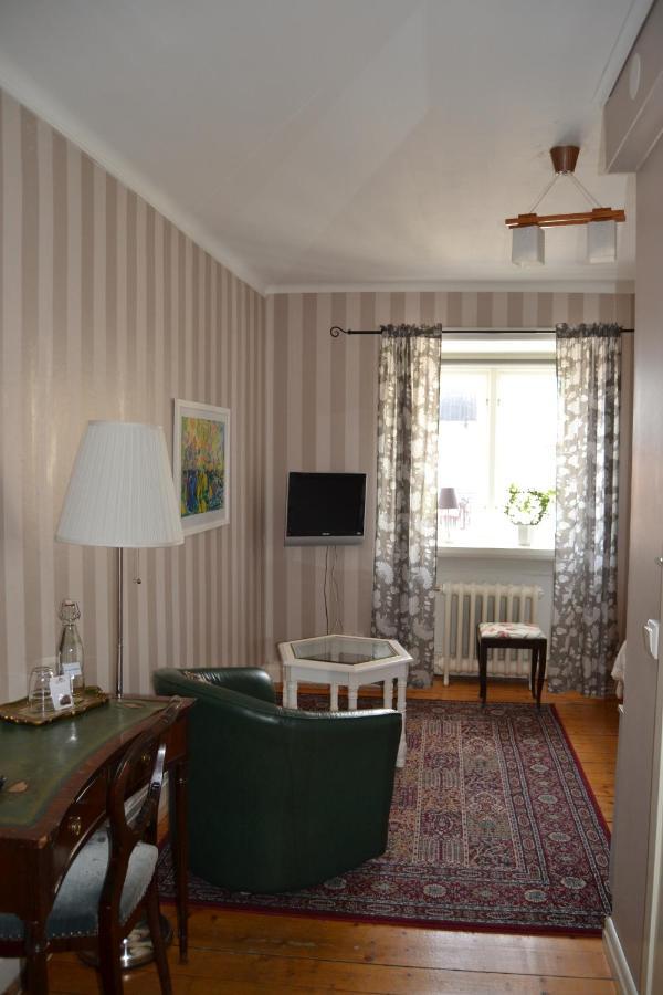 Lilla Hotellet Bed & Breakfast I Alingsås Exterior foto